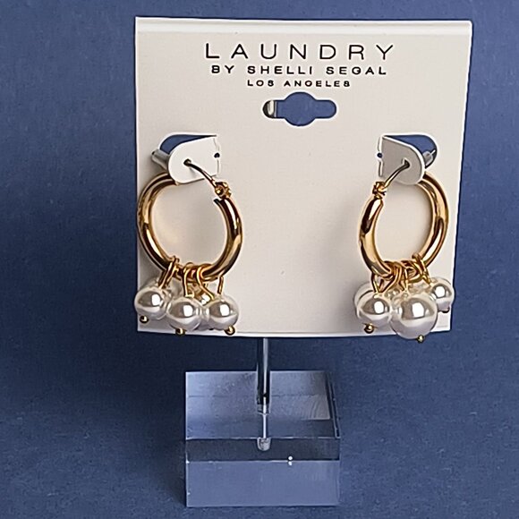 Faux Round Pearl Cha-Cha Hoop Click-Top Earrings Casual Minimalist - Picture 1 of 3